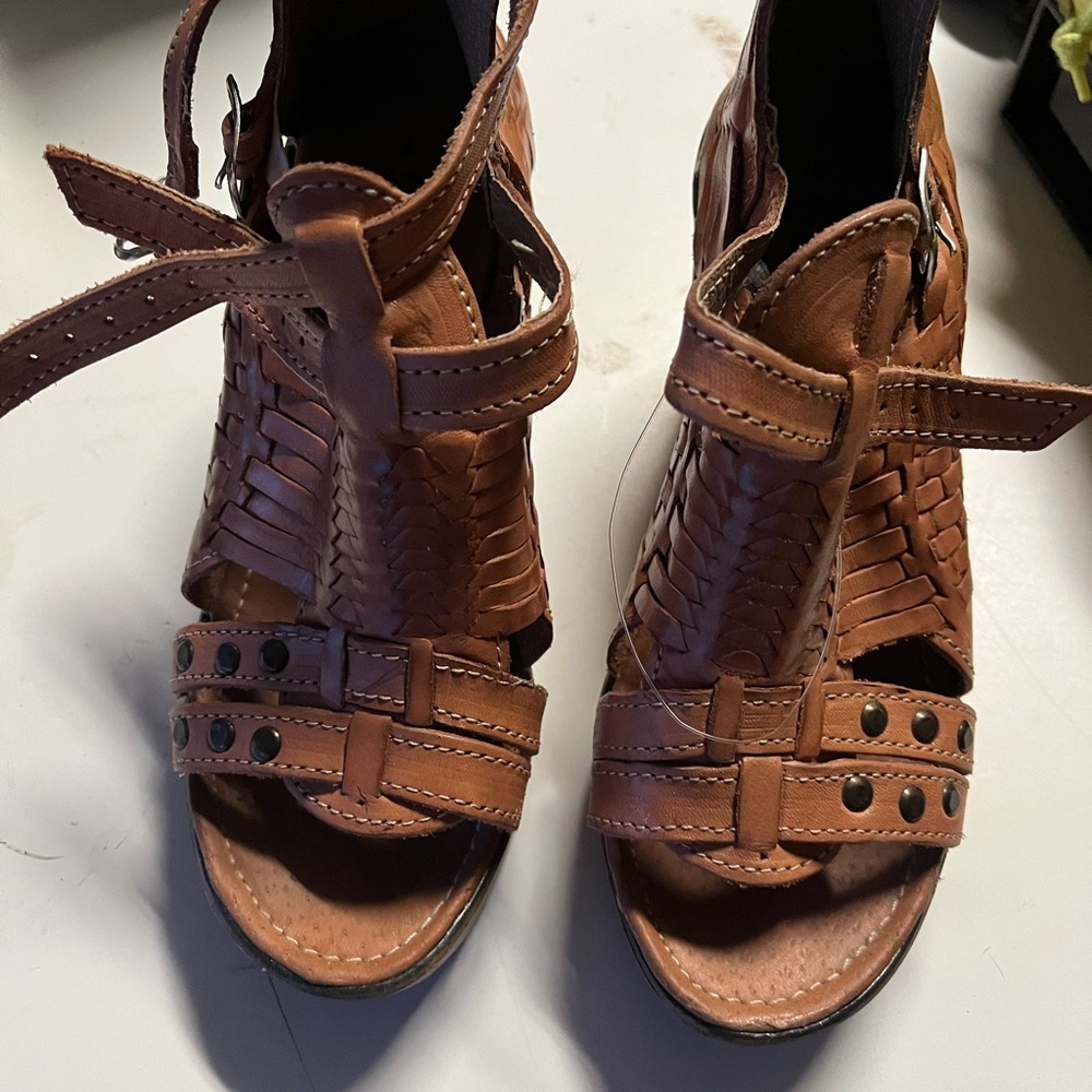 Brown Leather wedge Sandals